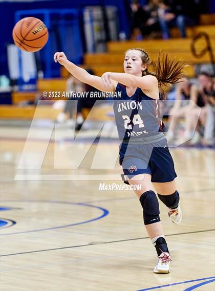 Thumbnail 2 in Twelve Bridges vs. Union Mine (Jan Vitell Tournament) photogallery.