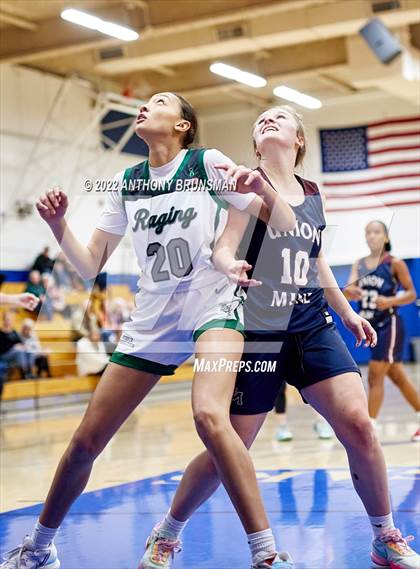 Thumbnail 3 in Twelve Bridges vs. Union Mine (Jan Vitell Tournament) photogallery.