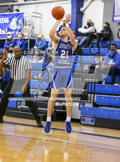 Thumbnail 3 in Covington Catholic @ Highlands photogallery.