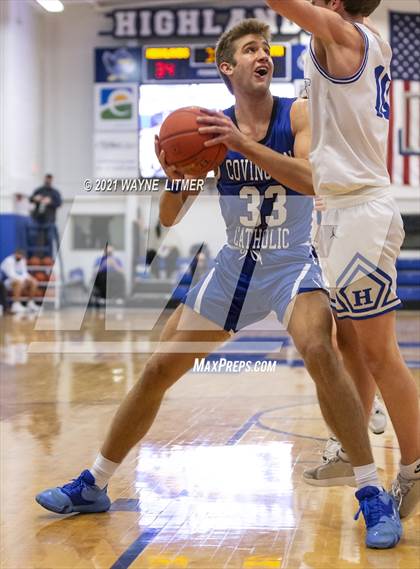 Thumbnail 2 in Covington Catholic @ Highlands photogallery.
