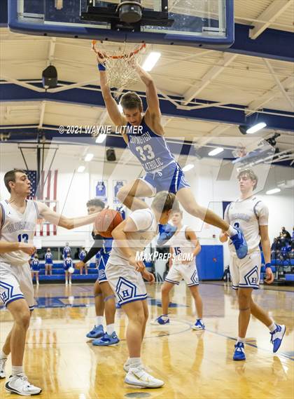 Thumbnail 1 in Covington Catholic @ Highlands photogallery.