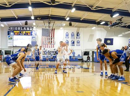 Thumbnail 1 in Covington Catholic @ Highlands photogallery.