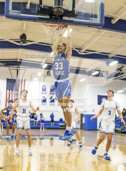 Thumbnail 1 in Covington Catholic @ Highlands photogallery.