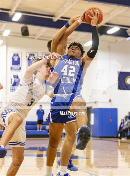 Thumbnail 2 in Covington Catholic @ Highlands photogallery.