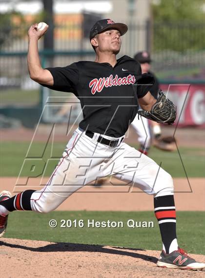 Thumbnail 3 in South Hills vs. Redlands East Valley (CIF-SS D2 Final) photogallery.