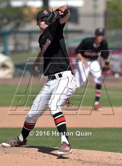 Thumbnail 1 in South Hills vs. Redlands East Valley (CIF-SS D2 Final) photogallery.