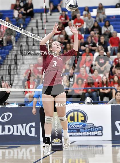 Thumbnail 3 in Esperanza vs. Murrieta Valley (CIF-SS D2 Final) photogallery.