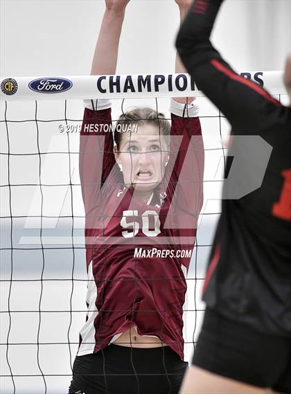 Thumbnail 2 in Esperanza vs. Murrieta Valley (CIF-SS D2 Final) photogallery.