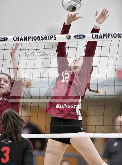 Thumbnail 1 in Esperanza vs. Murrieta Valley (CIF-SS D2 Final) photogallery.