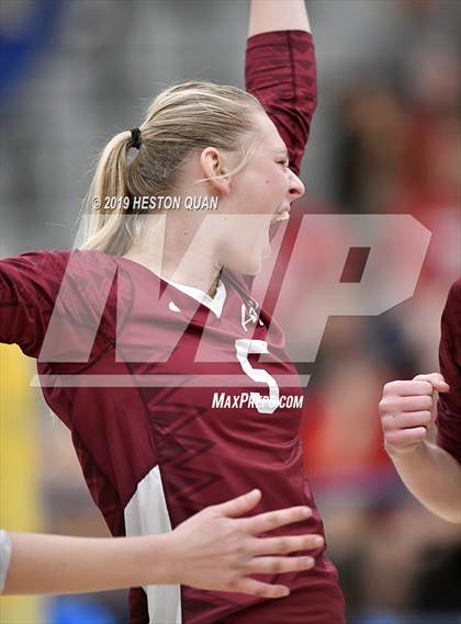 Thumbnail 3 in Esperanza vs. Murrieta Valley (CIF-SS D2 Final) photogallery.