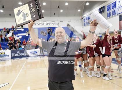 Thumbnail 2 in Esperanza vs. Murrieta Valley (CIF-SS D2 Final) photogallery.