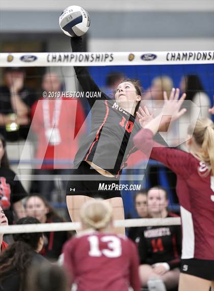 Thumbnail 3 in Esperanza vs. Murrieta Valley (CIF-SS D2 Final) photogallery.