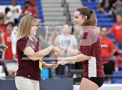 Thumbnail 1 in Esperanza vs. Murrieta Valley (CIF-SS D2 Final) photogallery.