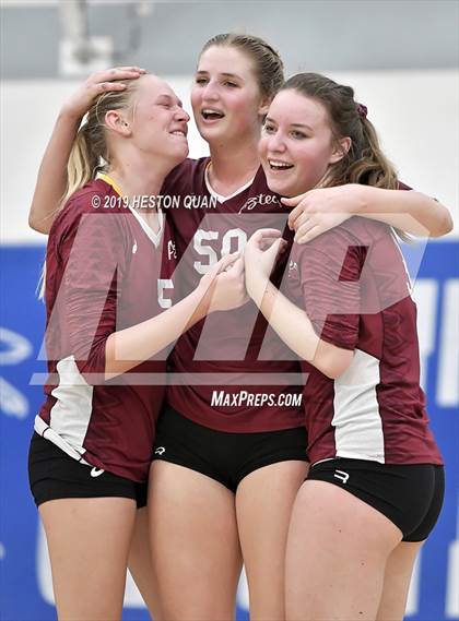Thumbnail 3 in Esperanza vs. Murrieta Valley (CIF-SS D2 Final) photogallery.