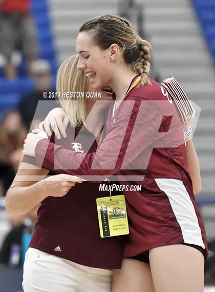 Thumbnail 3 in Esperanza vs. Murrieta Valley (CIF-SS D2 Final) photogallery.