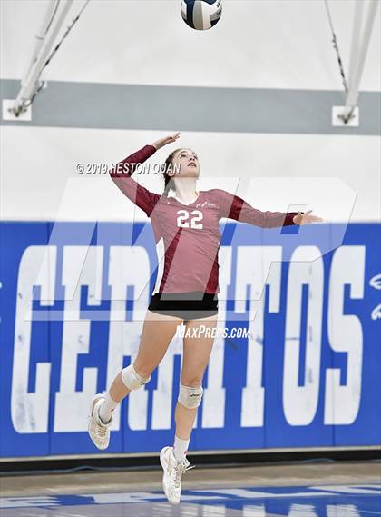 Thumbnail 1 in Esperanza vs. Murrieta Valley (CIF-SS D2 Final) photogallery.