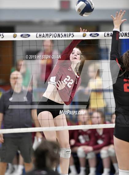 Thumbnail 3 in Esperanza vs. Murrieta Valley (CIF-SS D2 Final) photogallery.