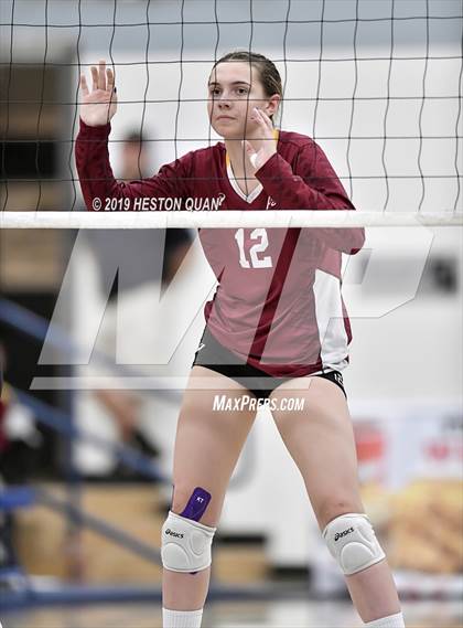 Thumbnail 2 in Esperanza vs. Murrieta Valley (CIF-SS D2 Final) photogallery.