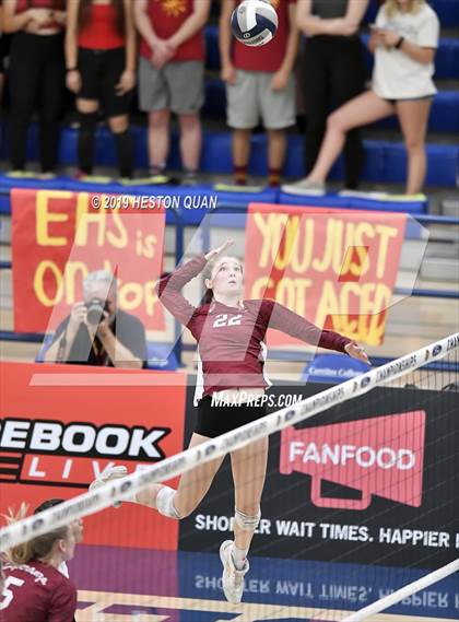 Thumbnail 2 in Esperanza vs. Murrieta Valley (CIF-SS D2 Final) photogallery.