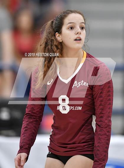 Thumbnail 2 in Esperanza vs. Murrieta Valley (CIF-SS D2 Final) photogallery.