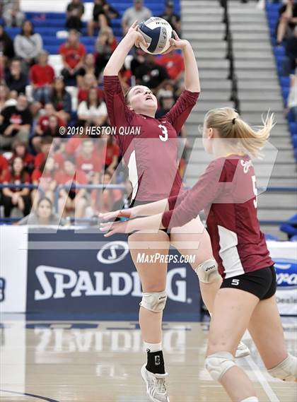 Thumbnail 2 in Esperanza vs. Murrieta Valley (CIF-SS D2 Final) photogallery.