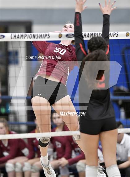 Thumbnail 1 in Esperanza vs. Murrieta Valley (CIF-SS D2 Final) photogallery.