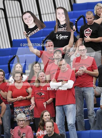 Thumbnail 3 in Esperanza vs. Murrieta Valley (CIF-SS D2 Final) photogallery.