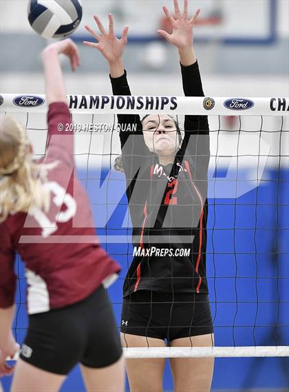 Thumbnail 1 in Esperanza vs. Murrieta Valley (CIF-SS D2 Final) photogallery.