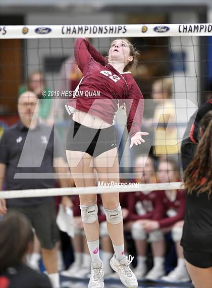 Thumbnail 2 in Esperanza vs. Murrieta Valley (CIF-SS D2 Final) photogallery.