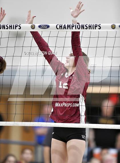 Thumbnail 1 in Esperanza vs. Murrieta Valley (CIF-SS D2 Final) photogallery.