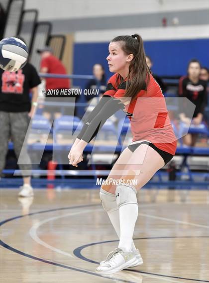 Thumbnail 2 in Esperanza vs. Murrieta Valley (CIF-SS D2 Final) photogallery.