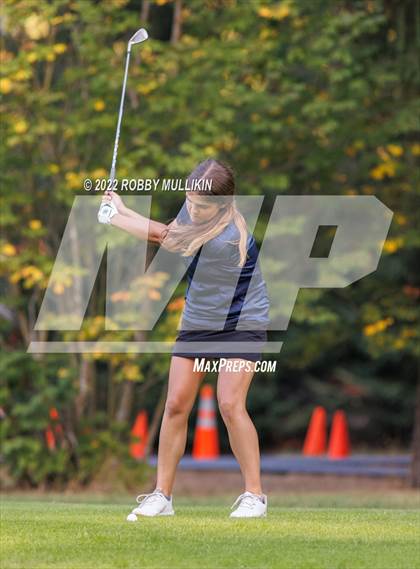 Thumbnail 3 in Tahoma @ Kentwood photogallery.