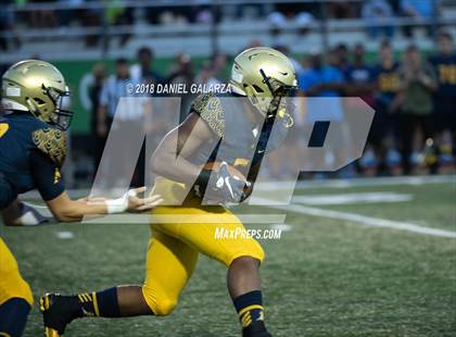 Thumbnail 3 in Central vs St Thomas Aquinas photogallery.