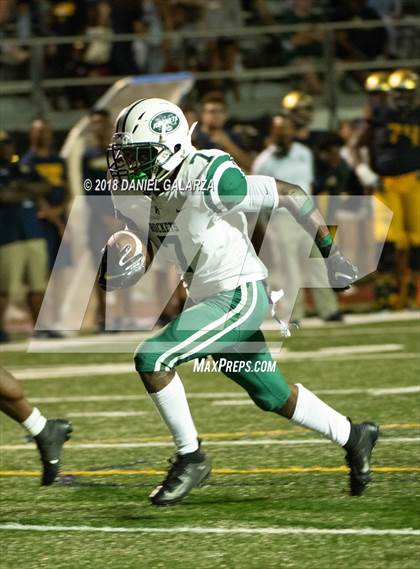 Thumbnail 2 in Central vs St Thomas Aquinas photogallery.