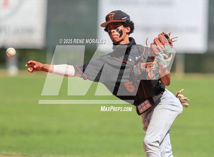 Thumbnail 3 in Taft vs Carson (CIF LACS D1 Semi-Final) photogallery.