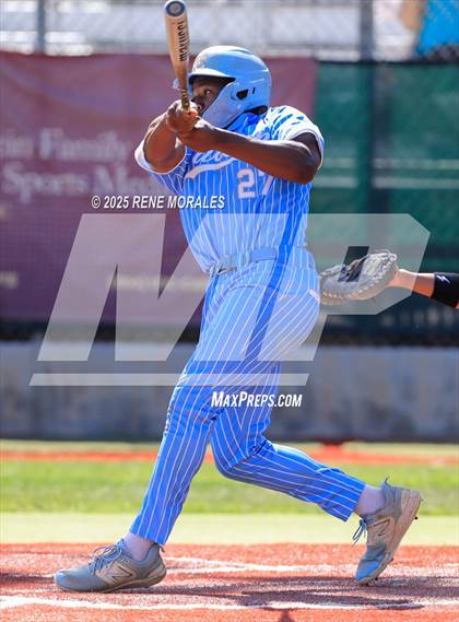 Thumbnail 2 in Taft vs Carson (CIF LACS D1 Semi-Final) photogallery.