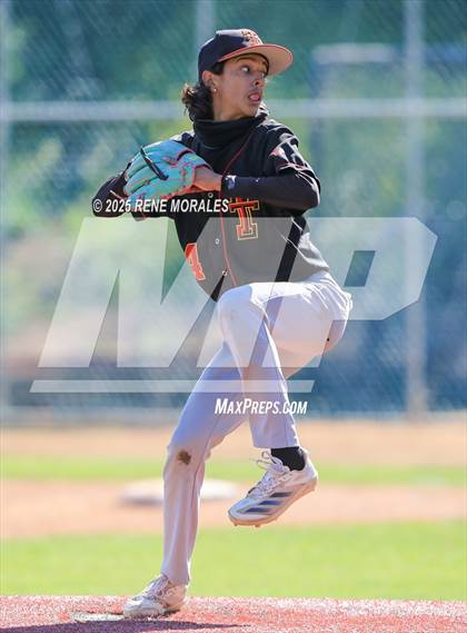 Thumbnail 1 in Taft vs Carson (CIF LACS D1 Semi-Final) photogallery.