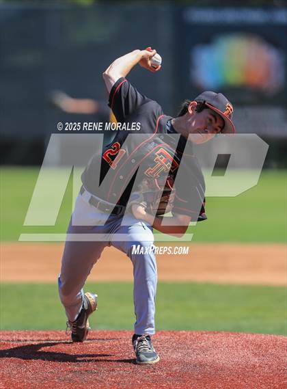 Thumbnail 1 in Taft vs Carson (CIF LACS D1 Semi-Final) photogallery.