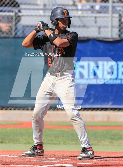 Thumbnail 2 in Taft vs Carson (CIF LACS D1 Semi-Final) photogallery.