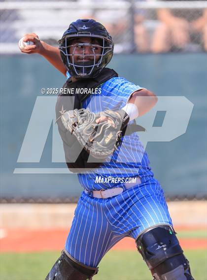 Thumbnail 1 in Taft vs Carson (CIF LACS D1 Semi-Final) photogallery.