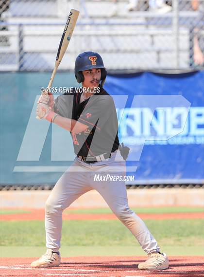 Thumbnail 2 in Taft vs Carson (CIF LACS D1 Semi-Final) photogallery.