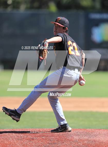 Thumbnail 2 in Taft vs Carson (CIF LACS D1 Semi-Final) photogallery.