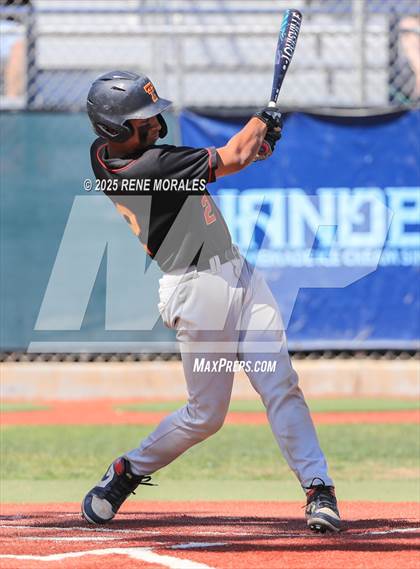 Thumbnail 1 in Taft vs Carson (CIF LACS D1 Semi-Final) photogallery.