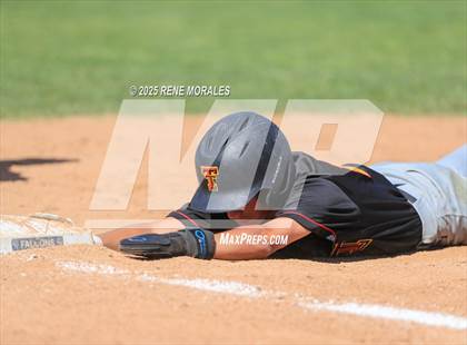 Thumbnail 2 in Taft vs Carson (CIF LACS D1 Semi-Final) photogallery.