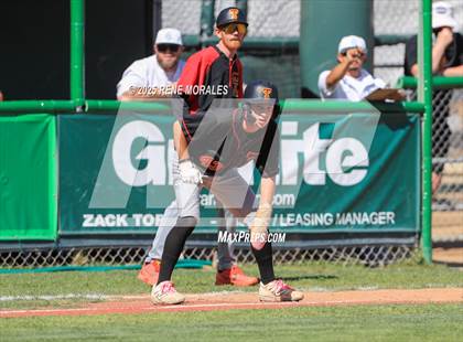 Thumbnail 1 in Taft vs Carson (CIF LACS D1 Semi-Final) photogallery.