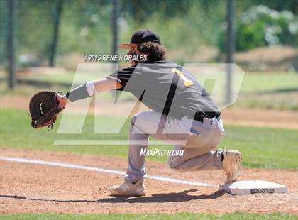 Thumbnail 1 in Taft vs Carson (CIF LACS D1 Semi-Final) photogallery.
