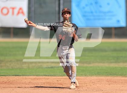 Thumbnail 3 in Taft vs Carson (CIF LACS D1 Semi-Final) photogallery.