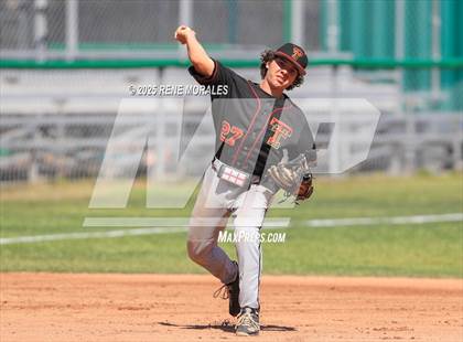 Thumbnail 2 in Taft vs Carson (CIF LACS D1 Semi-Final) photogallery.