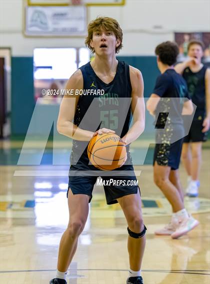 Thumbnail 2 in Hillcrest Christian vs Sierra Pacific (Santa Barbara Holiday Classic) photogallery.