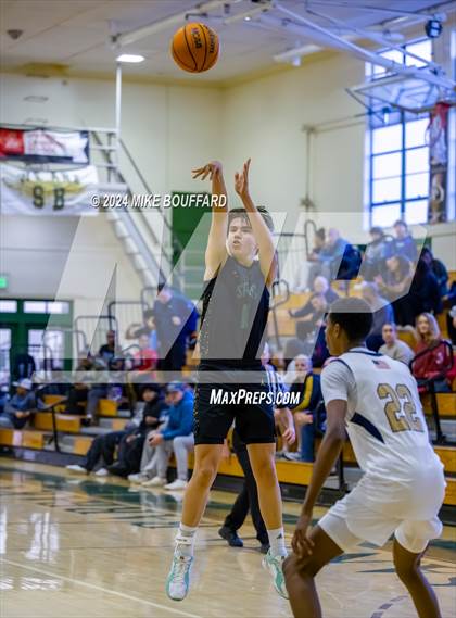 Thumbnail 3 in Hillcrest Christian vs Sierra Pacific (Santa Barbara Holiday Classic) photogallery.